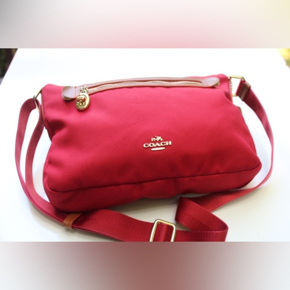 Coach Sawyer cross body bag - Picture 12 of 16